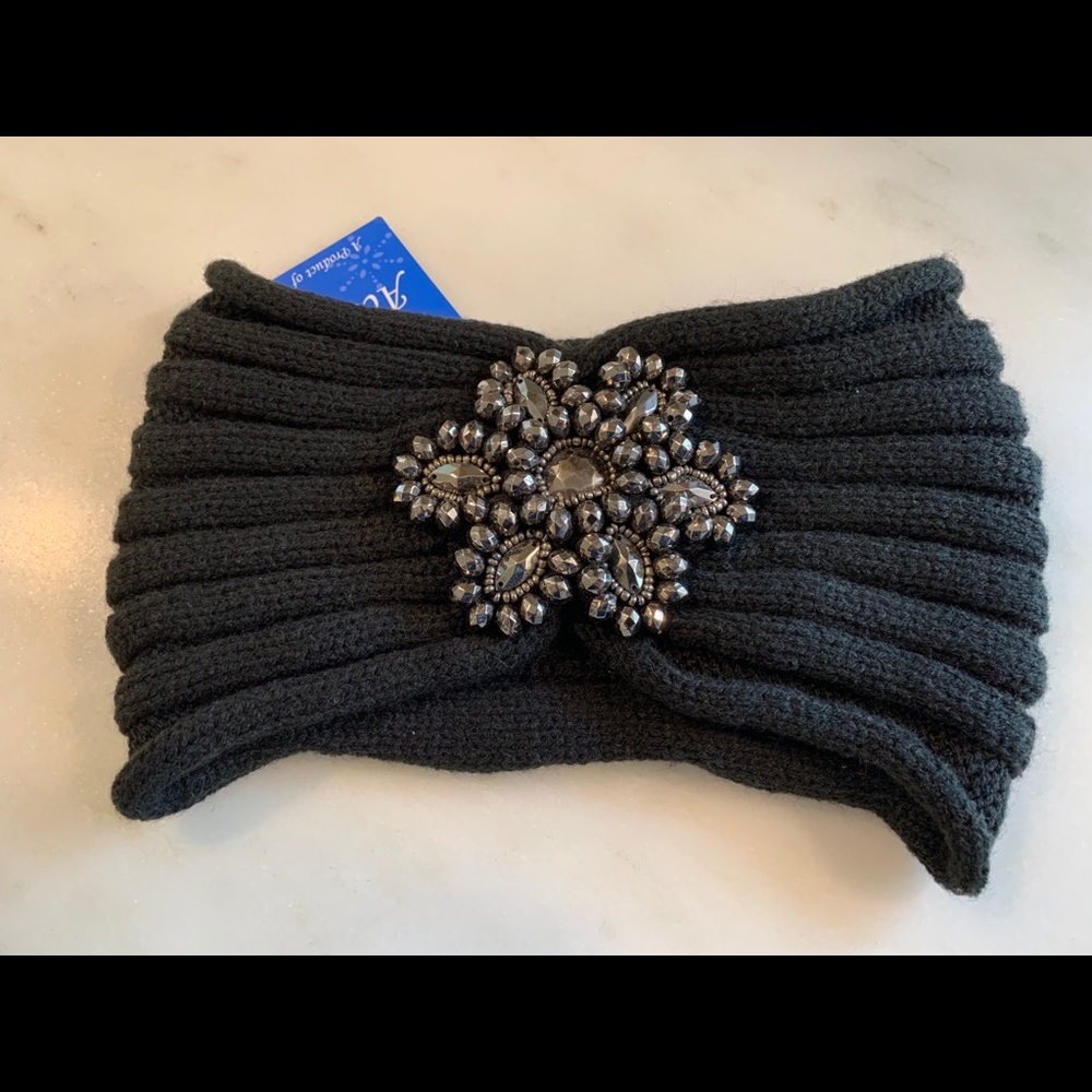 NWT Headwrap Ear Warmer Headband
